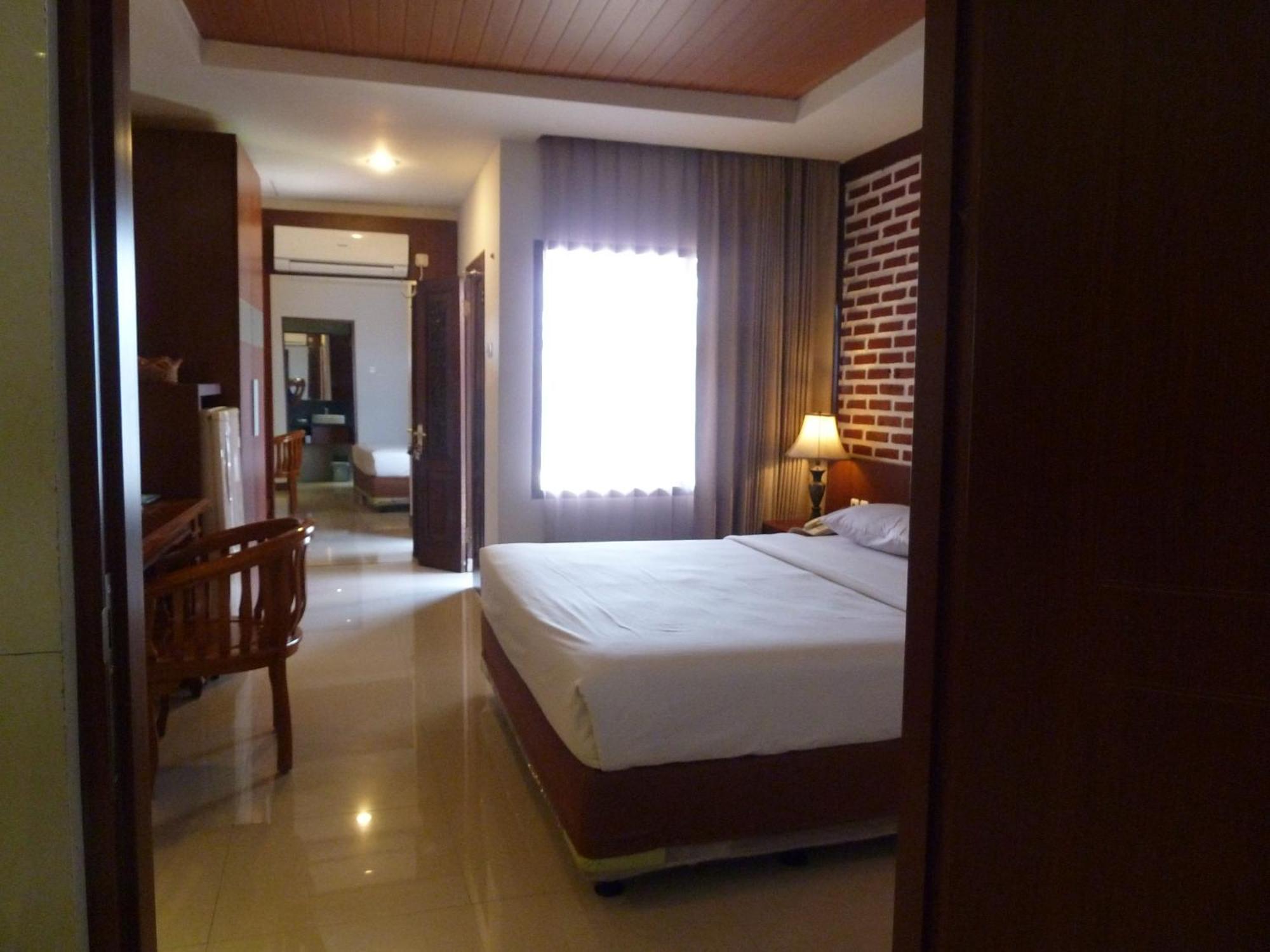 Watu Dodol Hotel & Restaurant Banyuwangi  Zimmer foto