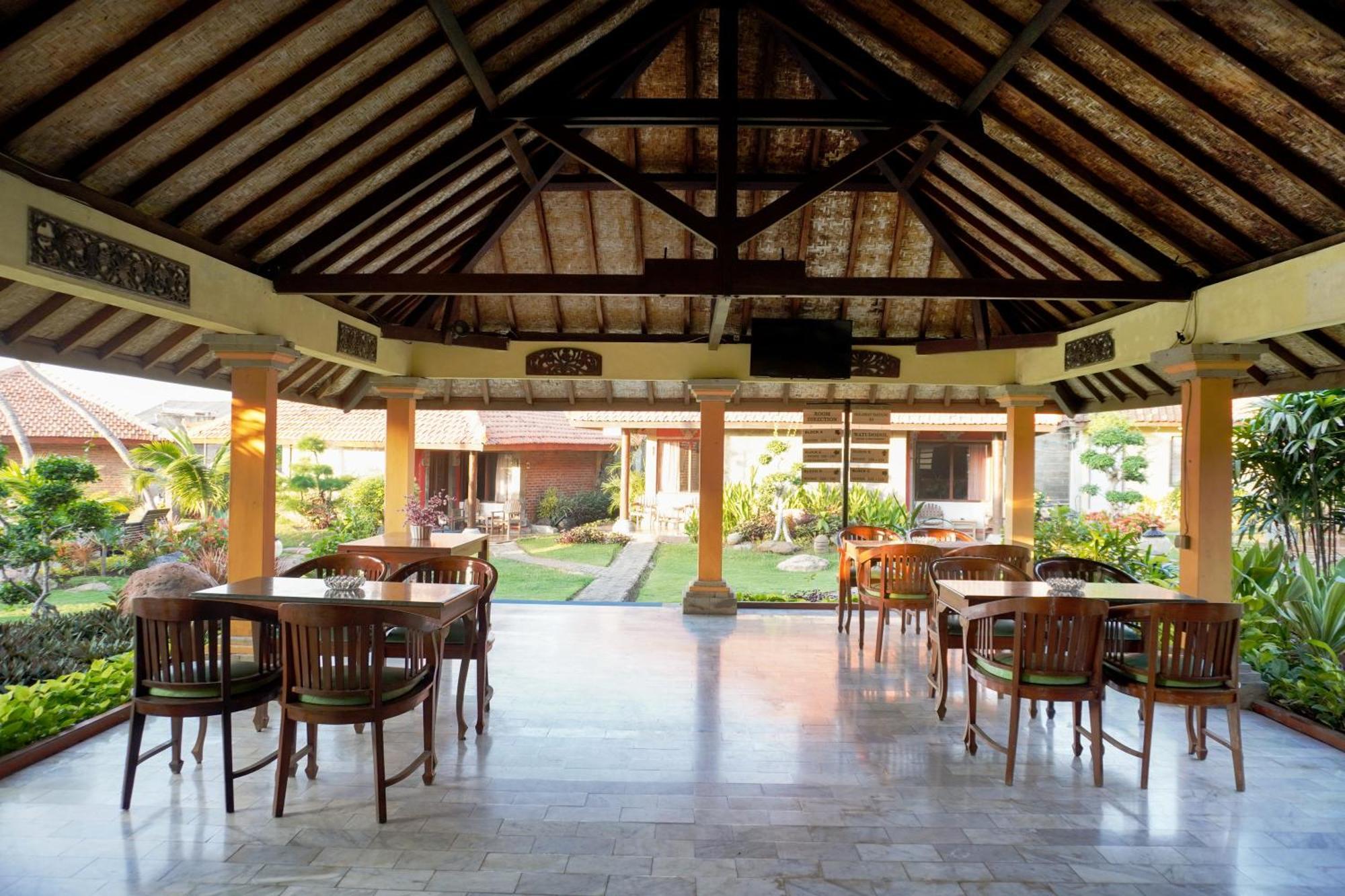 Watu Dodol Hotel & Restaurant Banyuwangi  Exterior foto
