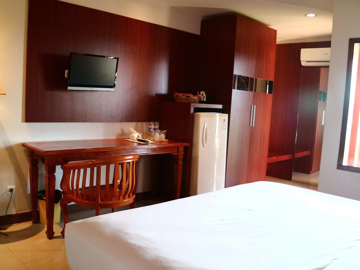 Watu Dodol Hotel & Restaurant Banyuwangi  Exterior foto